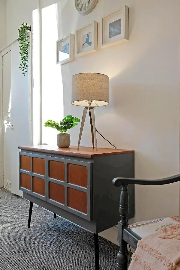 Apartment Cozy With Character Logie Green Central Main Door Flat Edinburgh